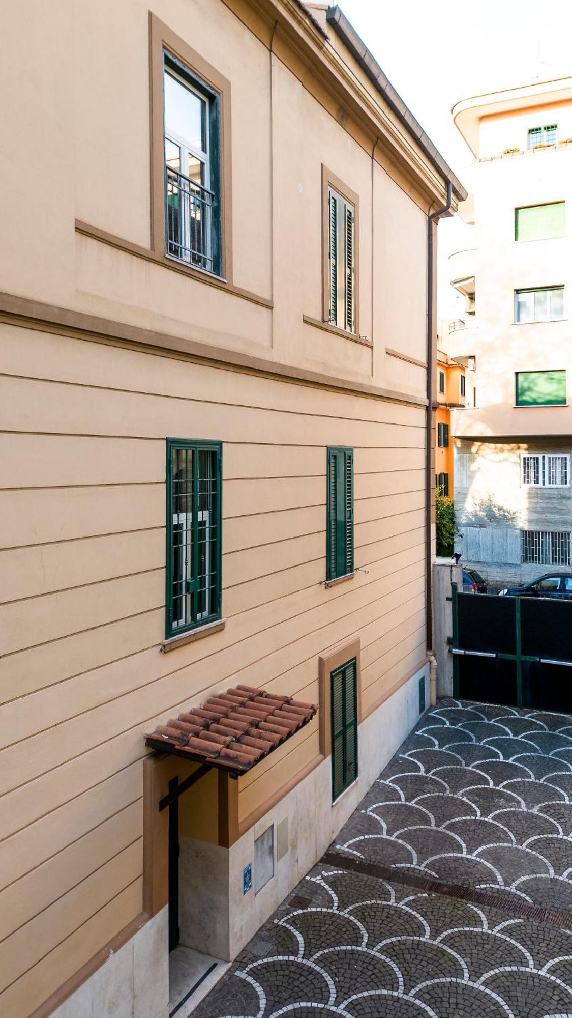 Casa San Giuseppe Hotel Rome Exterior photo
